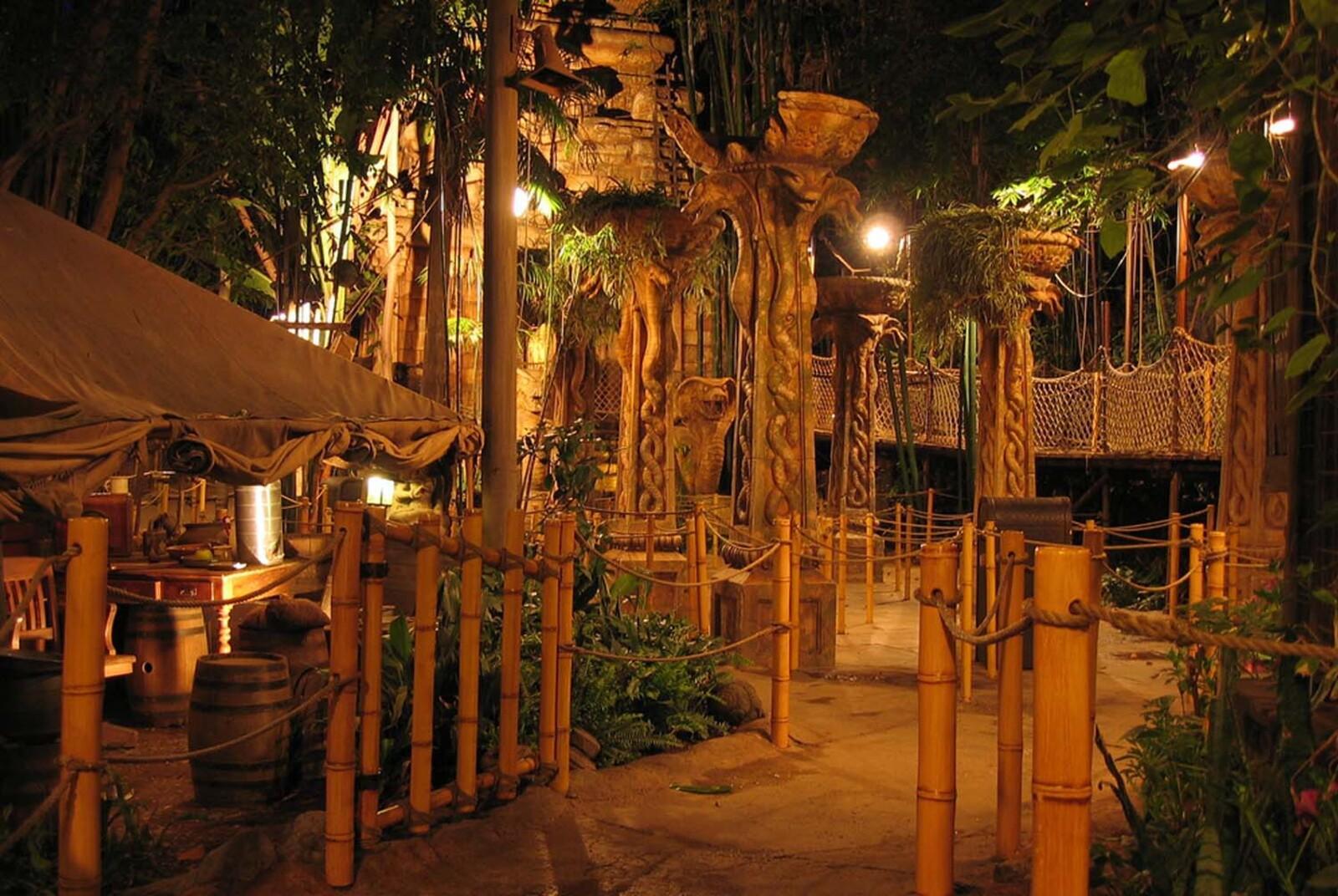 /Files/PROJECT_FILE/dfaab951-040f-4702-a2d9-815a122cb4ac/Indiana Jones Ride.jpg